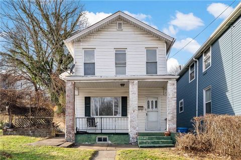 Photo of 308 Merrimac St, Pittsburgh, PA 15211 (MLS # 1736731)