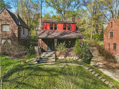 Photo for 243 Cascade Rd
