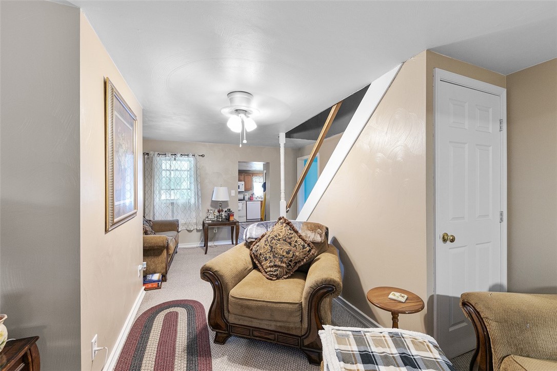 Dunbar Twp, Pennsylvania 15430, United States, 2 Bedrooms Bedrooms, ,1 BathroomBathrooms,Residential,Active,200323