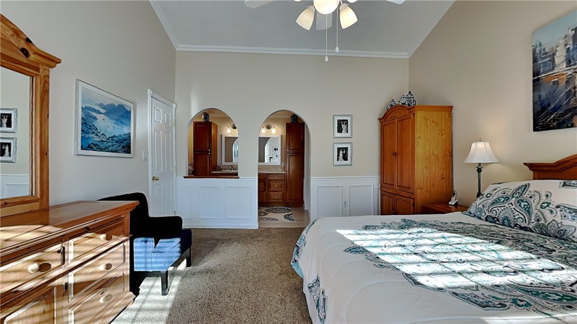 Hampton, Pennsylvania 15044, United States, 4 Bedrooms Bedrooms, ,4 BathroomsBathrooms,Residential,Contingent,235422