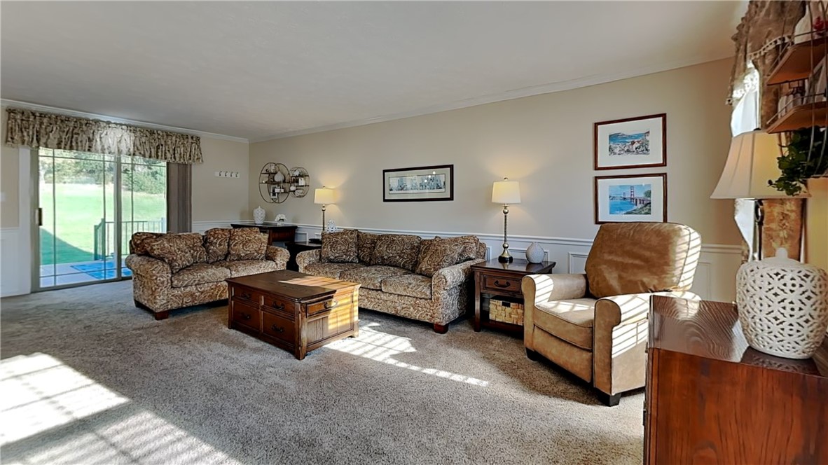 Hampton, Pennsylvania 15044, United States, 4 Bedrooms Bedrooms, ,4 BathroomsBathrooms,Residential,Contingent,235422