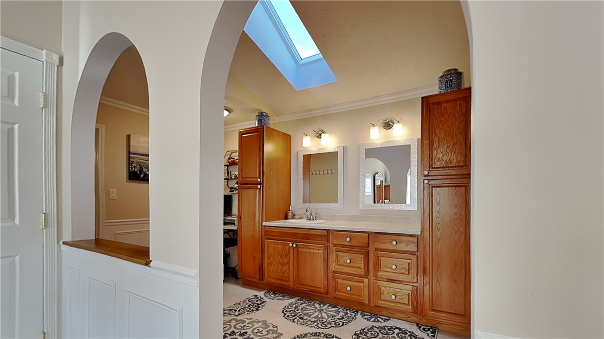 Hampton, Pennsylvania 15044, United States, 4 Bedrooms Bedrooms, ,4 BathroomsBathrooms,Residential,Contingent,235422