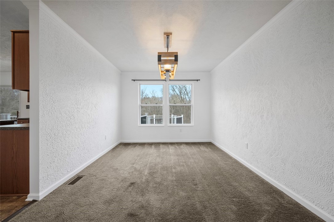 North Huntingdon, Pennsylvania 15642, United States, 4 Bedrooms Bedrooms, ,4 BathroomsBathrooms,Residential,Active,99967