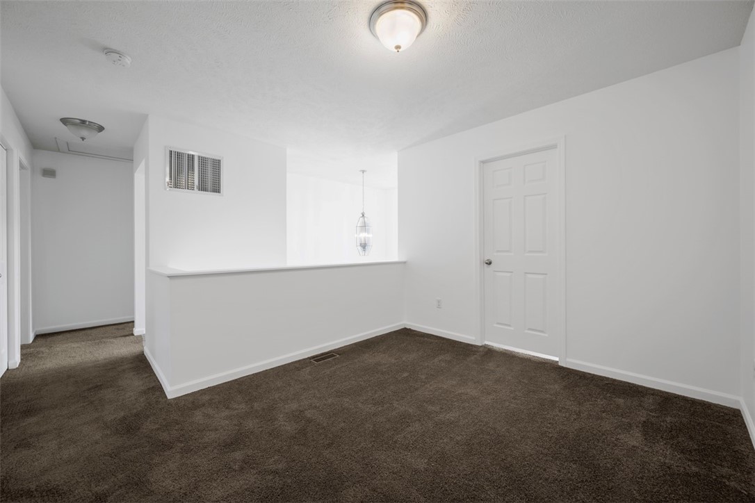 North Huntingdon, Pennsylvania 15642, United States, 4 Bedrooms Bedrooms, ,4 BathroomsBathrooms,Residential,Active,99967