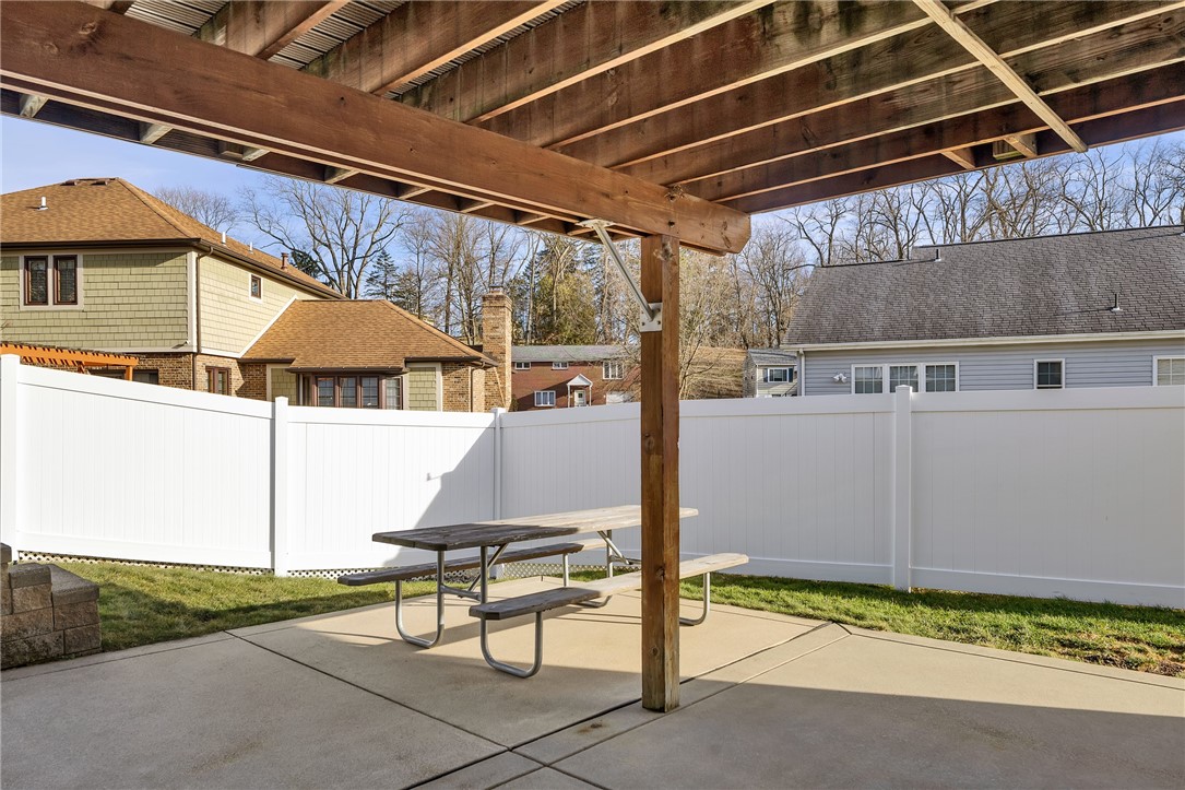 110 Grandwood Ct Ct, Monroeville, Pennsylvania image 31