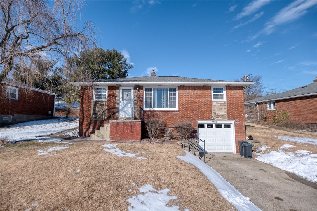 233 Bluemont Dr Dr, West Mifflin, Pennsylvania image 1