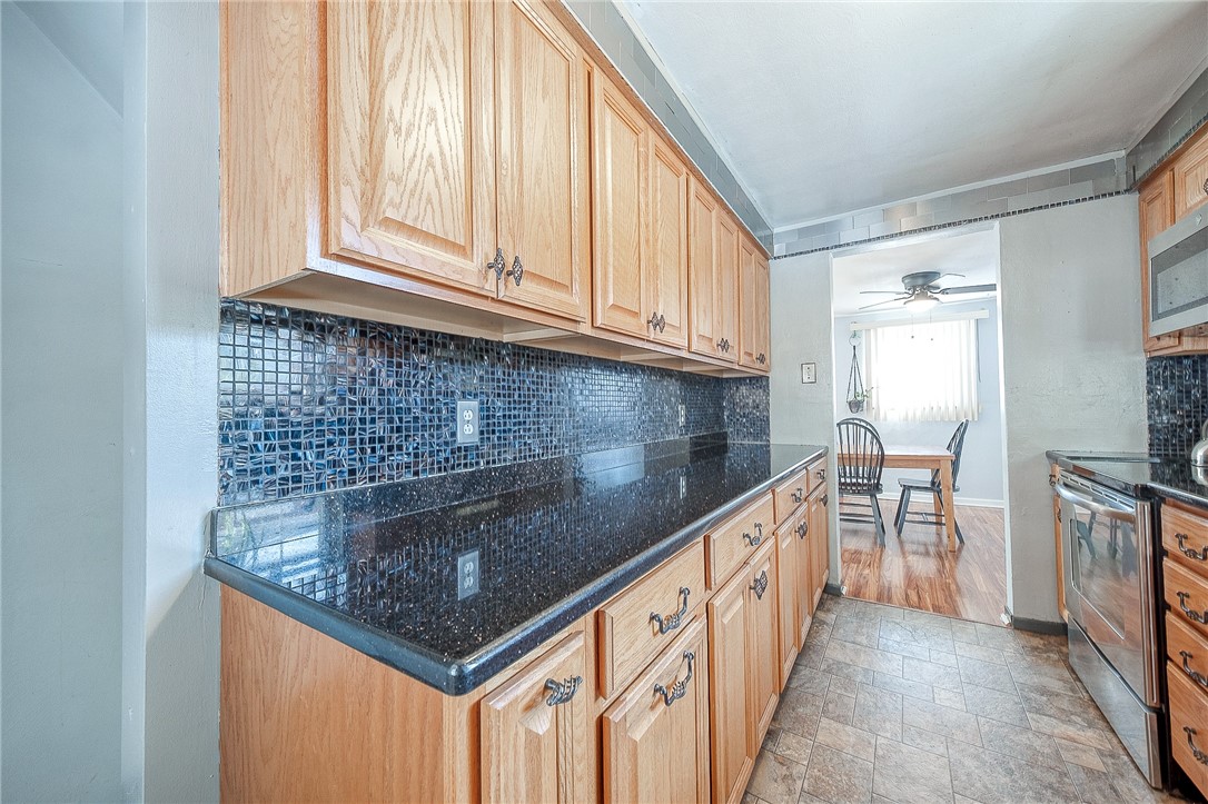 233 Bluemont Dr Dr, West Mifflin, Pennsylvania image 8