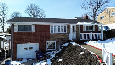 Photo of 5166 5166 Leona Dr, Pittsburgh, PA 15227 (MLS # 1740542)