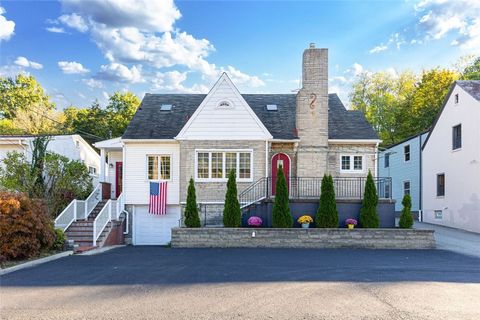 Photo of 3358 Babcock Blvd, Pittsburgh, PA 15237 (MLS # 1725176)