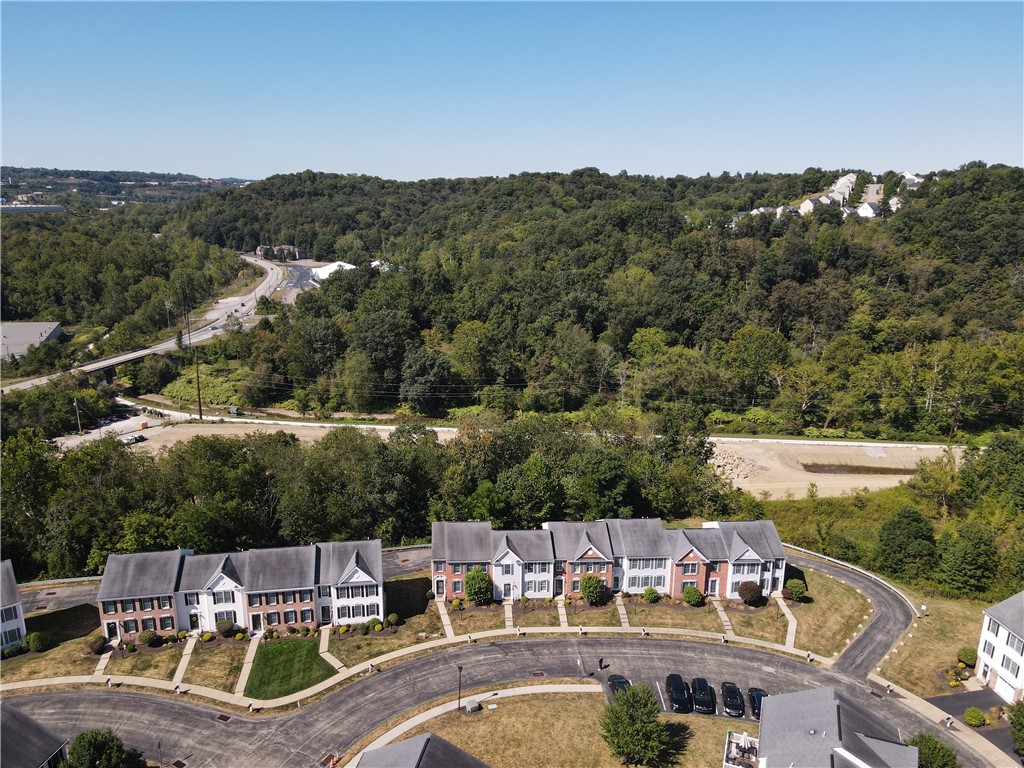 Coraopolis, Pennsylvania 15108, United States, 3 Bedrooms Bedrooms, ,3 BathroomsBathrooms,Residential,Active,201628