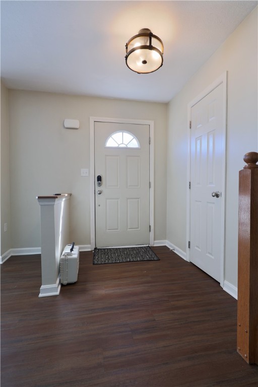 Coraopolis, Pennsylvania 15108, United States, 3 Bedrooms Bedrooms, ,3 BathroomsBathrooms,Residential,Active,201628