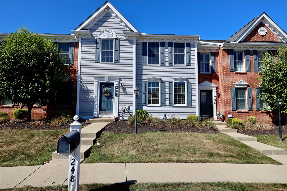 Coraopolis, Pennsylvania 15108, United States, 3 Bedrooms Bedrooms, ,3 BathroomsBathrooms,Residential,Active,201628