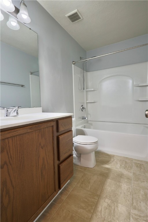 Coraopolis, Pennsylvania 15108, United States, 3 Bedrooms Bedrooms, ,3 BathroomsBathrooms,Residential,Active,201628