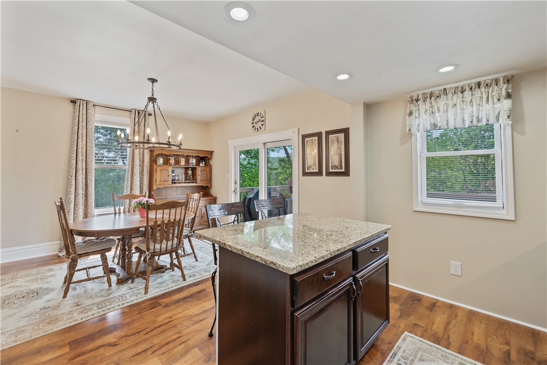 Oakdale, Pennsylvania 15071, United States, 2 Bedrooms Bedrooms, ,2 BathroomsBathrooms,Residential,Contingent,146683