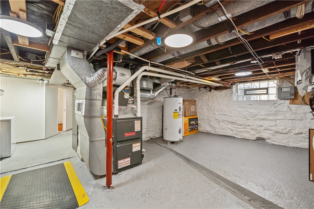 Oakdale, Pennsylvania 15071, United States, 2 Bedrooms Bedrooms, ,2 BathroomsBathrooms,Residential,Contingent,146683