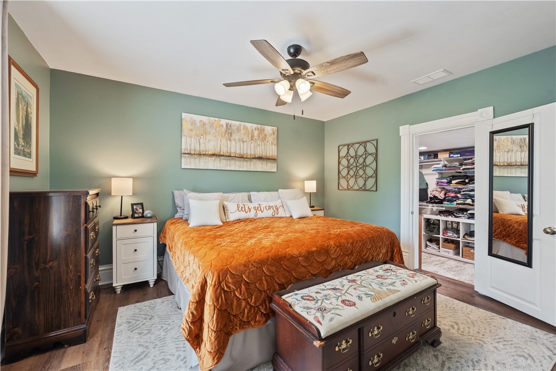 Oakdale, Pennsylvania 15071, United States, 2 Bedrooms Bedrooms, ,2 BathroomsBathrooms,Residential,Contingent,146683