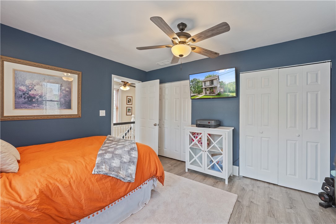 Oakdale, Pennsylvania 15071, United States, 2 Bedrooms Bedrooms, ,2 BathroomsBathrooms,Residential,Contingent,146683