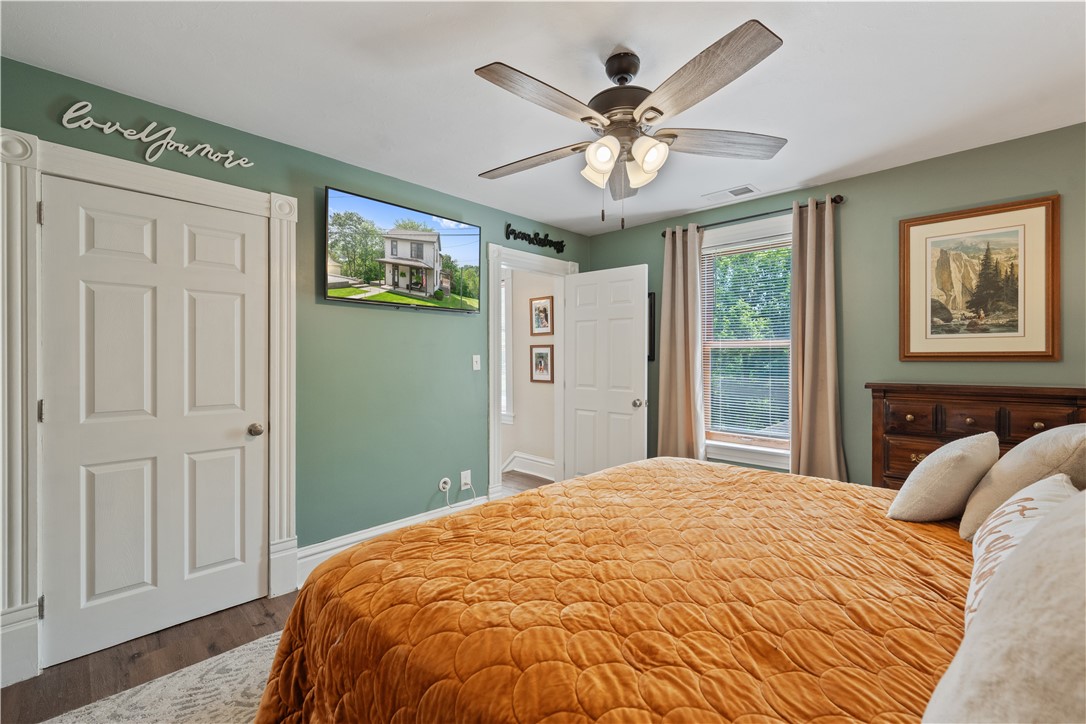 Oakdale, Pennsylvania 15071, United States, 2 Bedrooms Bedrooms, ,2 BathroomsBathrooms,Residential,Contingent,146683