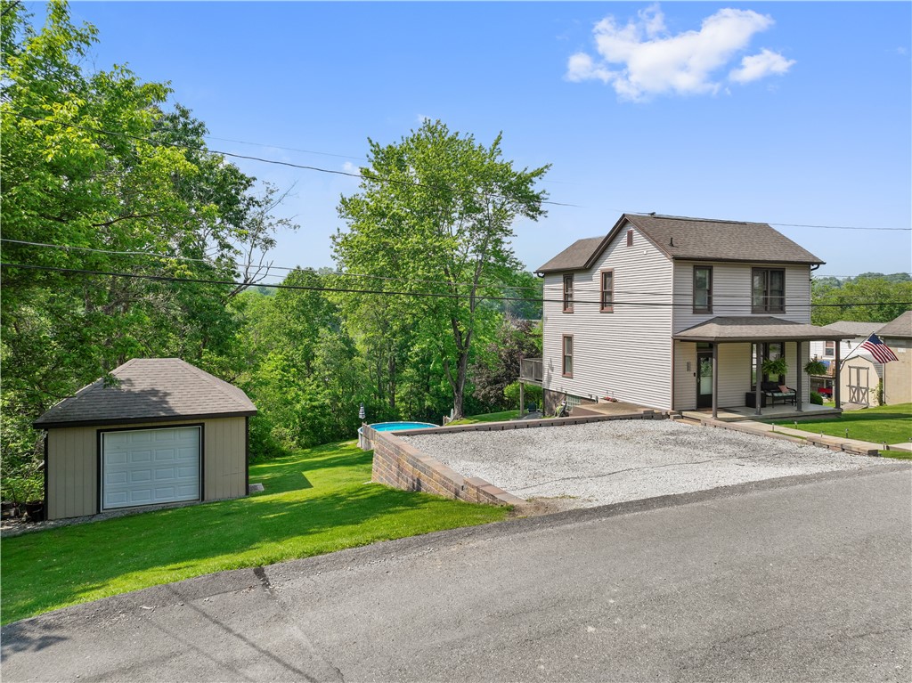 Oakdale, Pennsylvania 15071, United States, 2 Bedrooms Bedrooms, ,2 BathroomsBathrooms,Residential,Contingent,146683