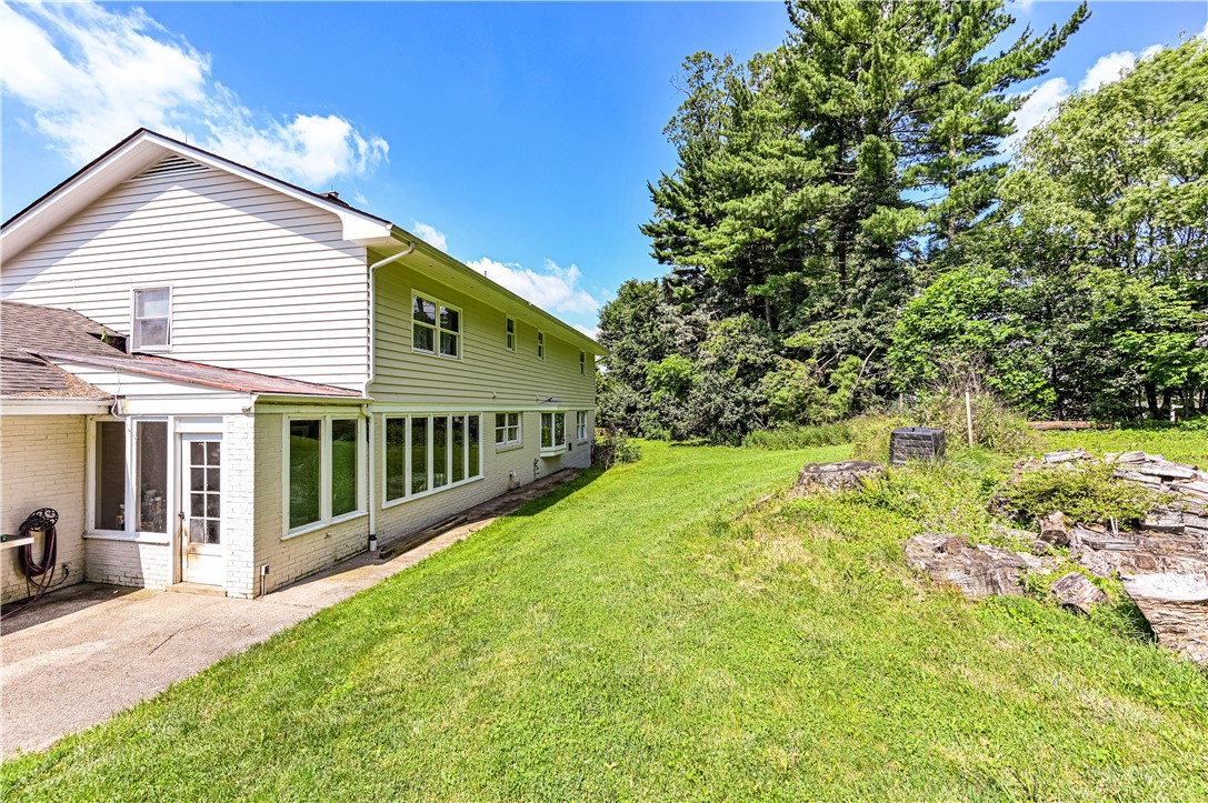 City Of Greensburg, Pennsylvania 15601, United States, 4 Bedrooms Bedrooms, ,3 BathroomsBathrooms,Residential,Active,161029