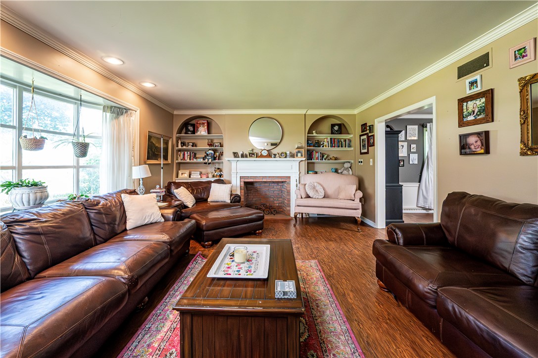 City Of Greensburg, Pennsylvania 15601, United States, 4 Bedrooms Bedrooms, ,3 BathroomsBathrooms,Residential,Active,161029