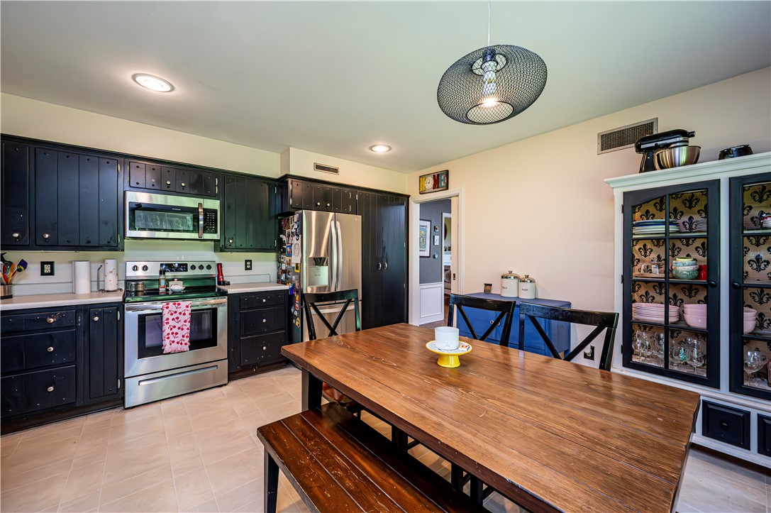 City Of Greensburg, Pennsylvania 15601, United States, 4 Bedrooms Bedrooms, ,3 BathroomsBathrooms,Residential,Active,161029