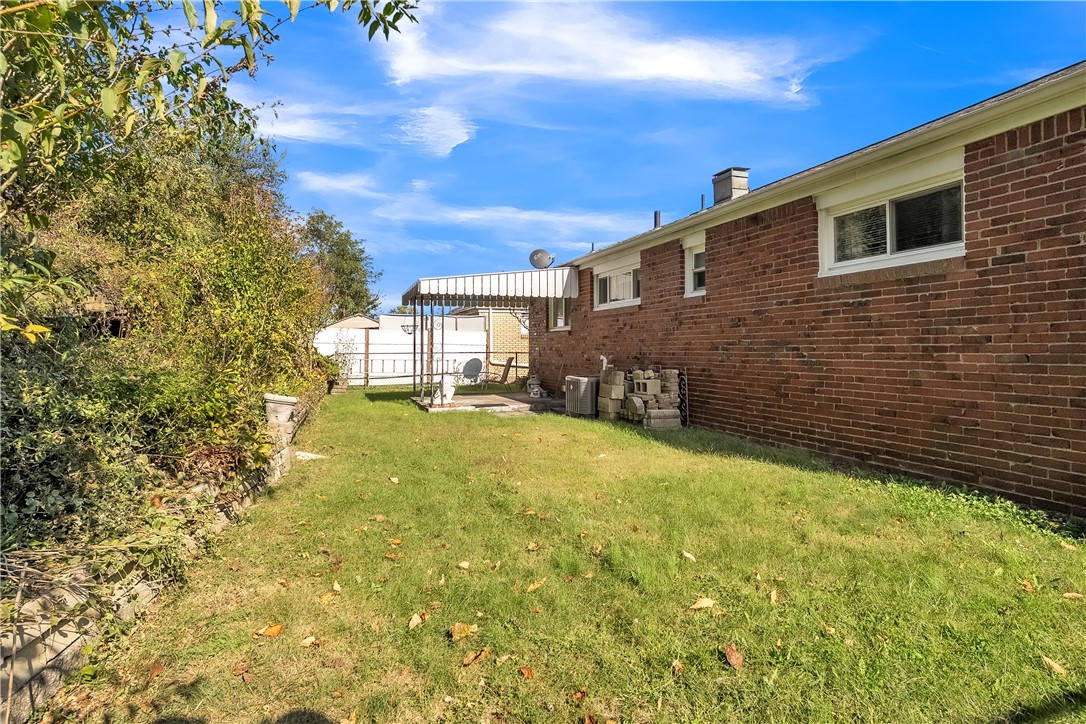 Banksville/Westwood, Pennsylvania 15216, United States, 3 Bedrooms Bedrooms, ,2 BathroomsBathrooms,Residential,Contingent,223938