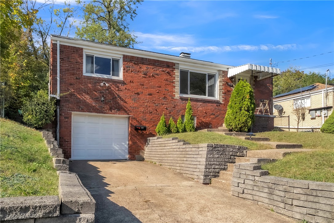 Banksville/Westwood, Pennsylvania 15216, United States, 3 Bedrooms Bedrooms, ,2 BathroomsBathrooms,Residential,Contingent,223938