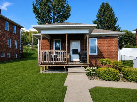 Photo for 817 John St