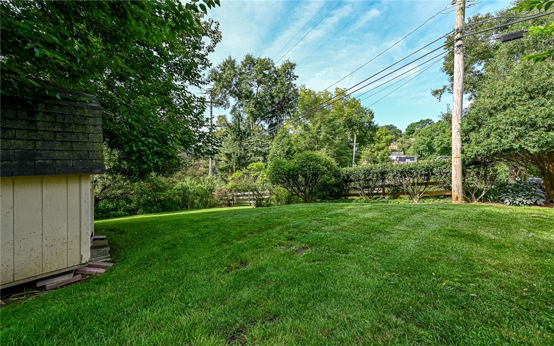 105 Orchard Spring Rd