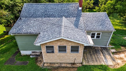 Homes For Sale - 101 Fishpot Rd Rd<br/> Centerville, PA 15333