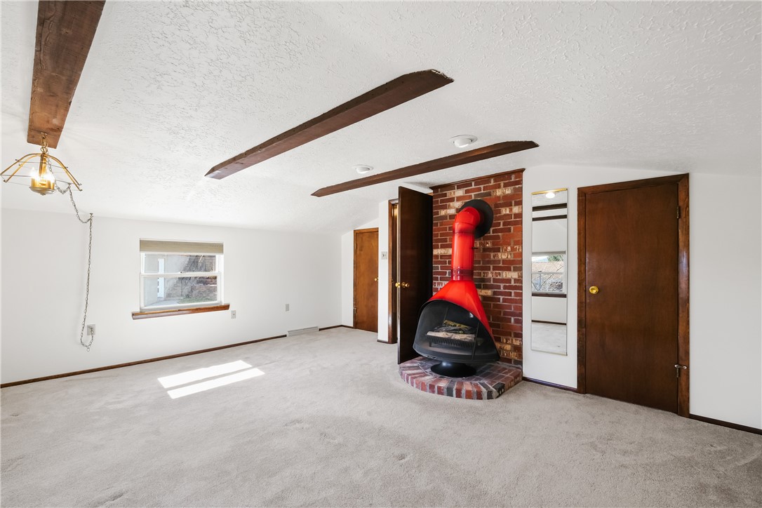 McKees Rocks, Pennsylvania 15136, United States, 3 Bedrooms Bedrooms, ,2 BathroomsBathrooms,Residential,Contingent,83847