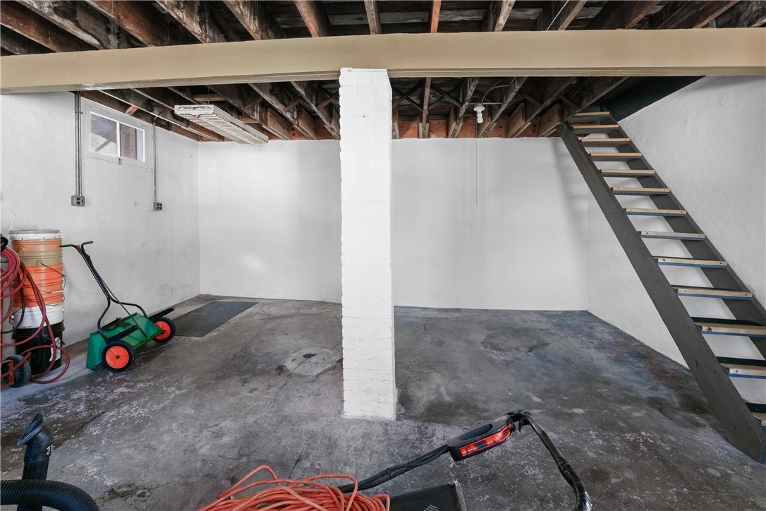 McKees Rocks, Pennsylvania 15136, United States, 3 Bedrooms Bedrooms, ,2 BathroomsBathrooms,Residential,Contingent,83847