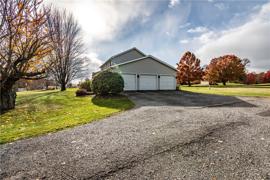 Winfield Twp, Pennsylvania 16023, United States, 4 Bedrooms Bedrooms, ,3 BathroomsBathrooms,Residential,Active,241989