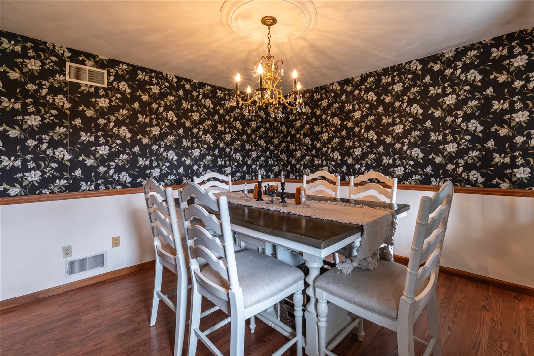 Winfield Twp, Pennsylvania 16023, United States, 4 Bedrooms Bedrooms, ,3 BathroomsBathrooms,Residential,Active,241989