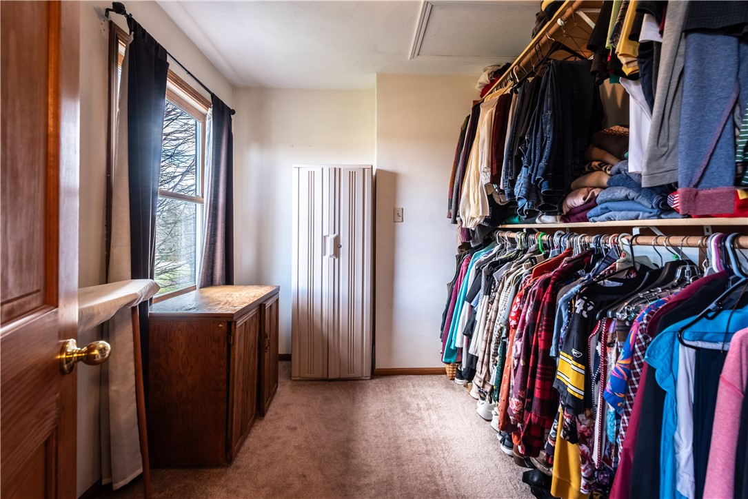 Winfield Twp, Pennsylvania 16023, United States, 4 Bedrooms Bedrooms, ,3 BathroomsBathrooms,Residential,Active,241989