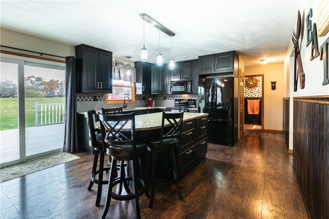 Winfield Twp, Pennsylvania 16023, United States, 4 Bedrooms Bedrooms, ,3 BathroomsBathrooms,Residential,Active,241989