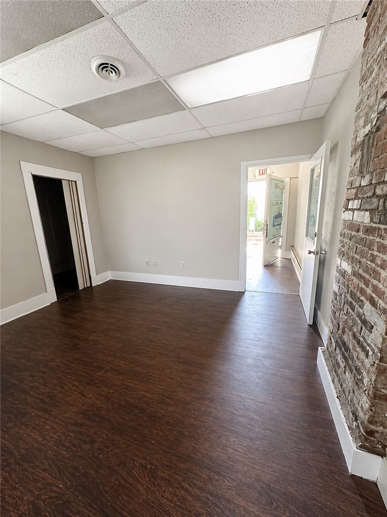 1480 Dormont