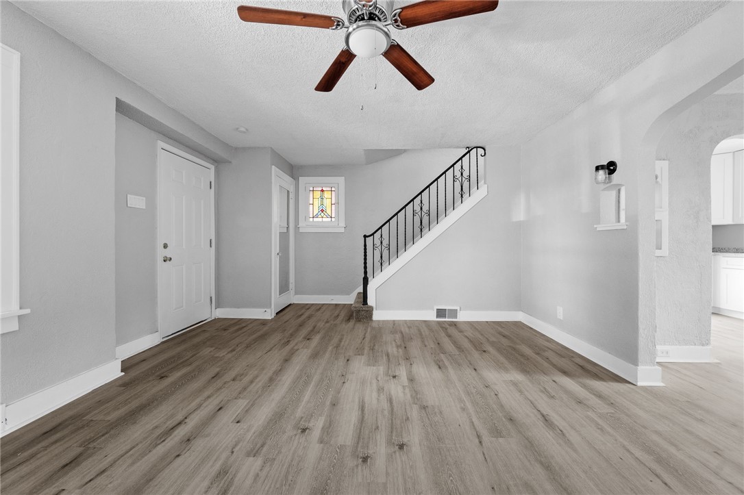47 Bellanca Ave Ave, Brentwood, Pennsylvania image 8