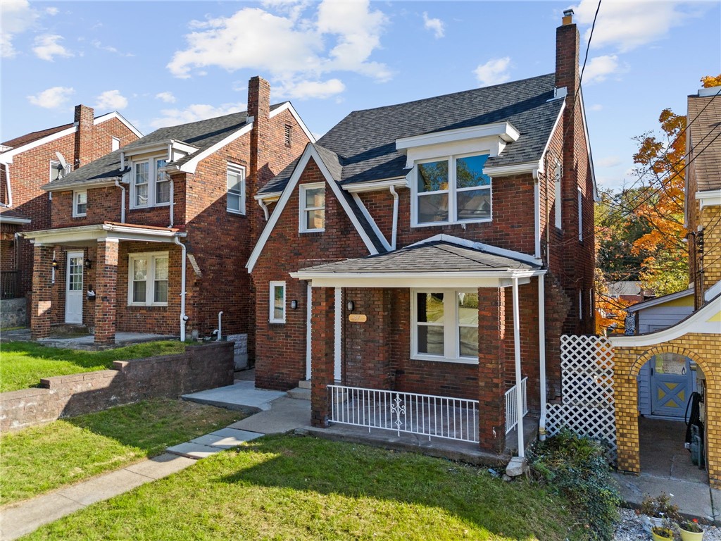 47 Bellanca Ave Ave, Brentwood, Pennsylvania image 1