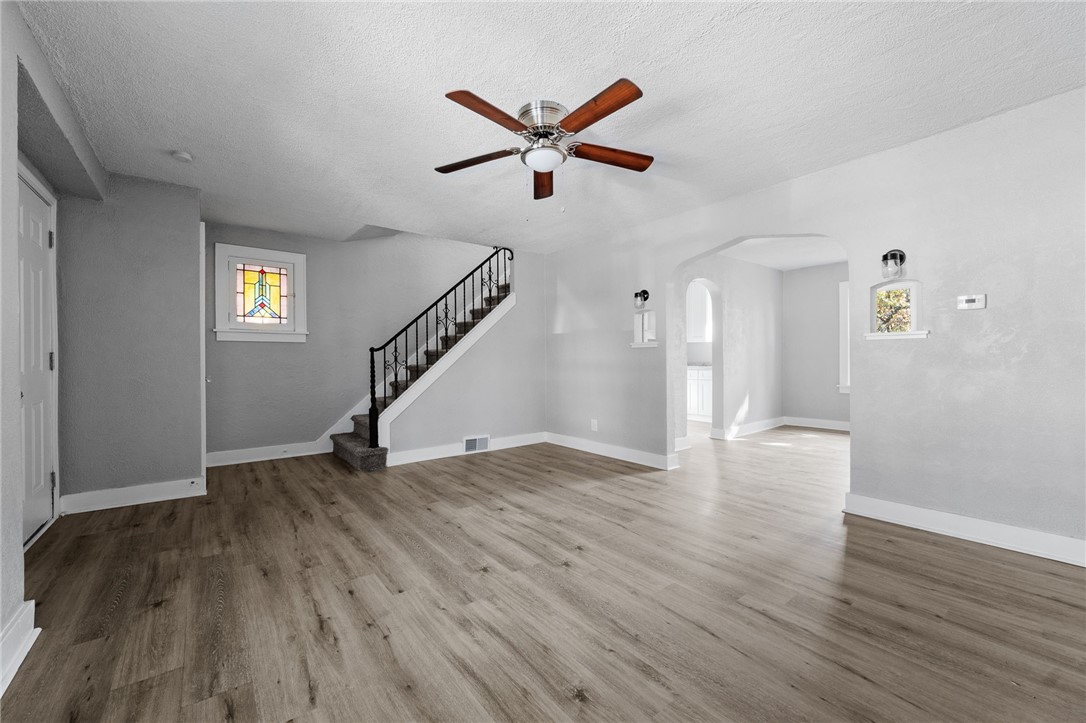 47 Bellanca Ave Ave, Brentwood, Pennsylvania image 7