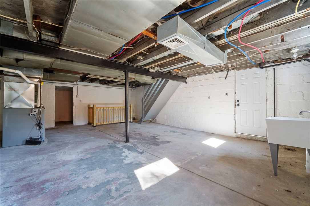 47 Bellanca Ave Ave, Brentwood, Pennsylvania image 38