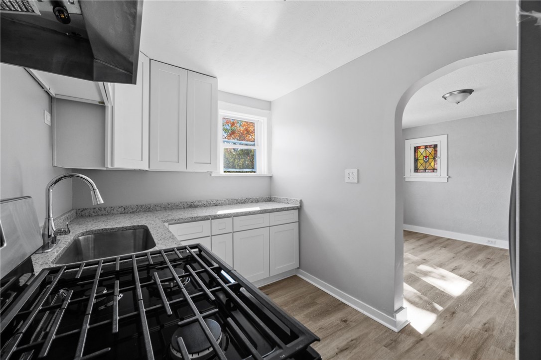 47 Bellanca Ave Ave, Brentwood, Pennsylvania image 16