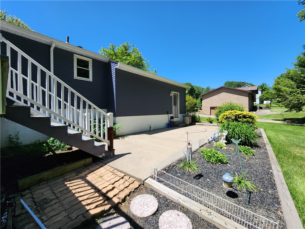 Coolspring Twp, Pennsylvania 16137, United States, 3 Bedrooms Bedrooms, ,3 BathroomsBathrooms,Residential,Active,143226