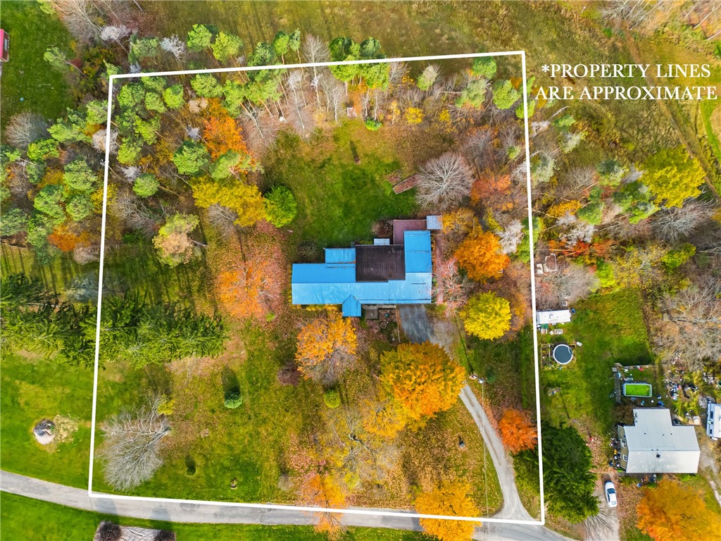 Somerset Twp, Pennsylvania 15501, United States, 4 Bedrooms Bedrooms, ,3 BathroomsBathrooms,Residential,Pending,236307