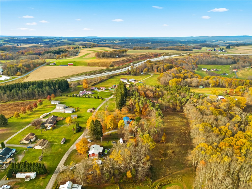 Somerset Twp, Pennsylvania 15501, United States, 4 Bedrooms Bedrooms, ,3 BathroomsBathrooms,Residential,Pending,236307