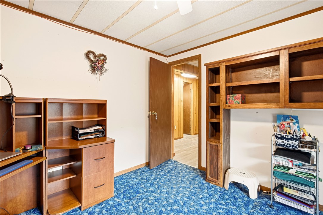 Somerset Twp, Pennsylvania 15501, United States, 4 Bedrooms Bedrooms, ,3 BathroomsBathrooms,Residential,Pending,236307