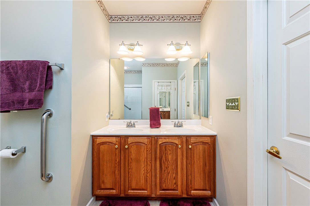 Unity Twp, Pennsylvania 15601, United States, 3 Bedrooms Bedrooms, ,4 BathroomsBathrooms,Residential,Pending,181003