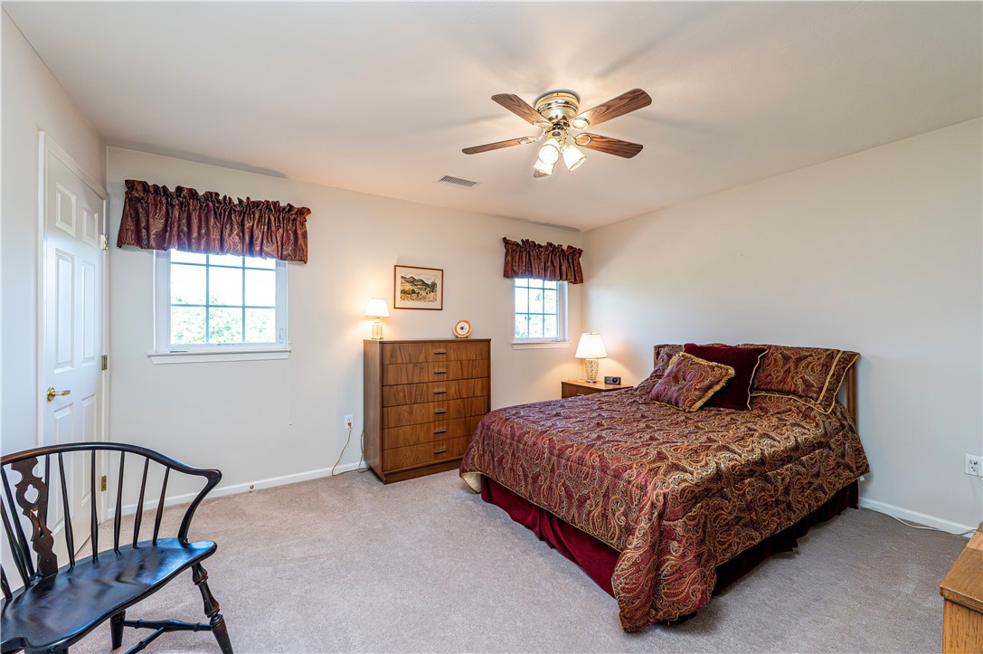 Unity Twp, Pennsylvania 15601, United States, 3 Bedrooms Bedrooms, ,4 BathroomsBathrooms,Residential,Pending,181003