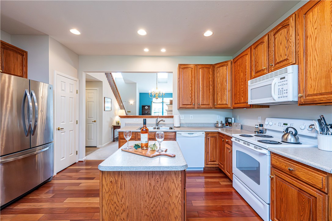 Unity Twp, Pennsylvania 15601, United States, 3 Bedrooms Bedrooms, ,4 BathroomsBathrooms,Residential,Pending,181003